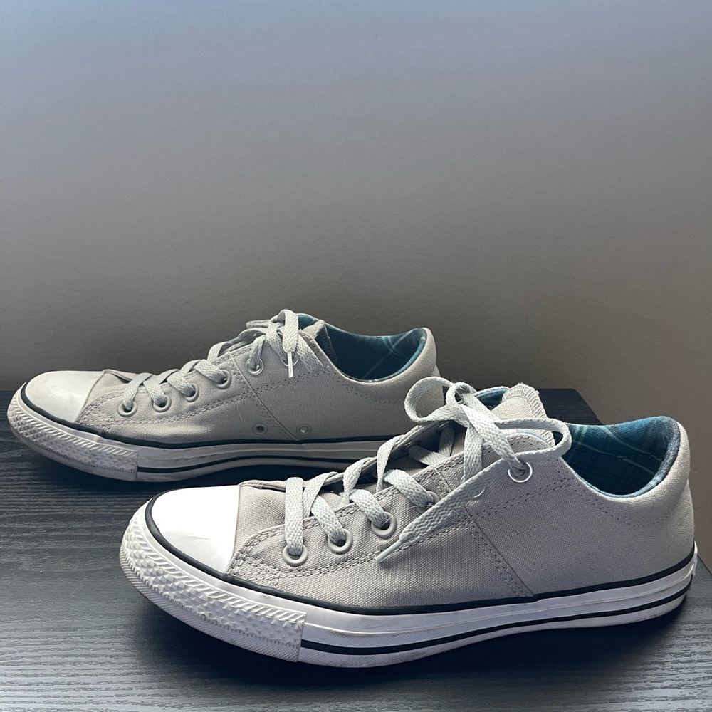 Gray Converse Women’s Sneakers Size 10